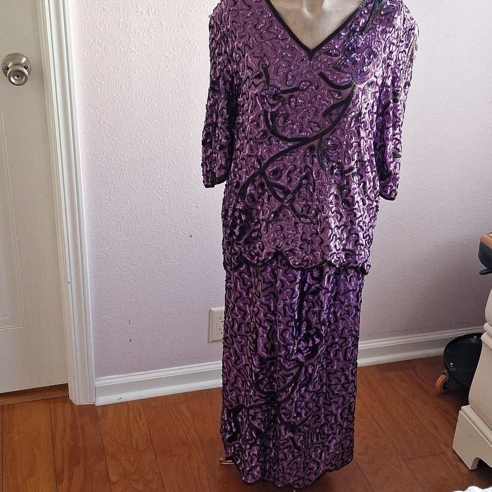 Purple Beaded Sheer sequin 2pc Top And Skirt - Picture 17 of 17